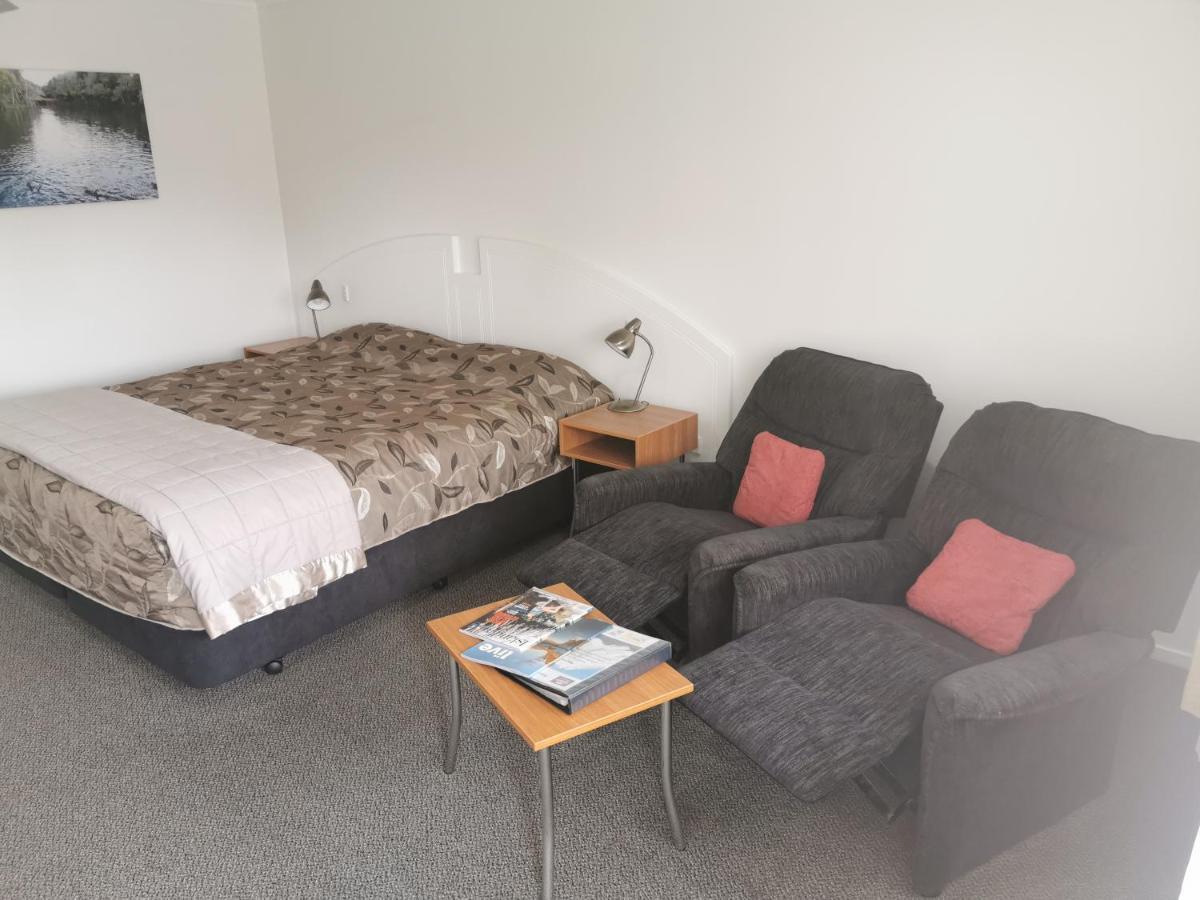 Bks Egmont Motor Lodge New Plymouth Buitenkant foto
