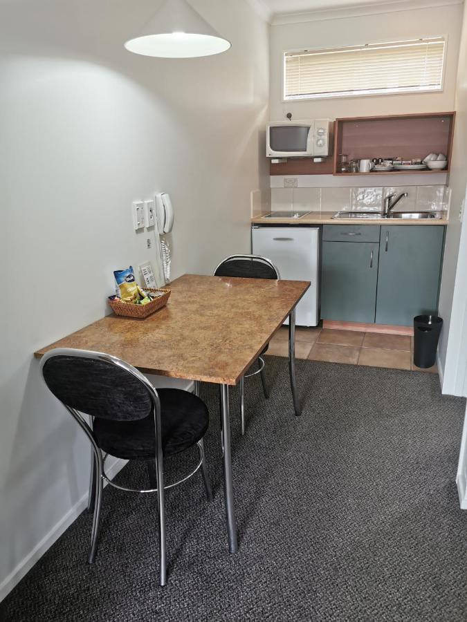 Bks Egmont Motor Lodge New Plymouth Buitenkant foto