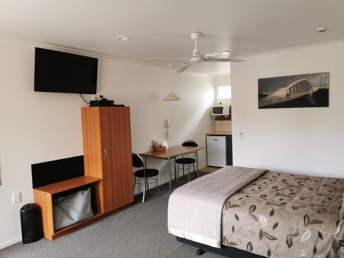 Bks Egmont Motor Lodge New Plymouth Buitenkant foto
