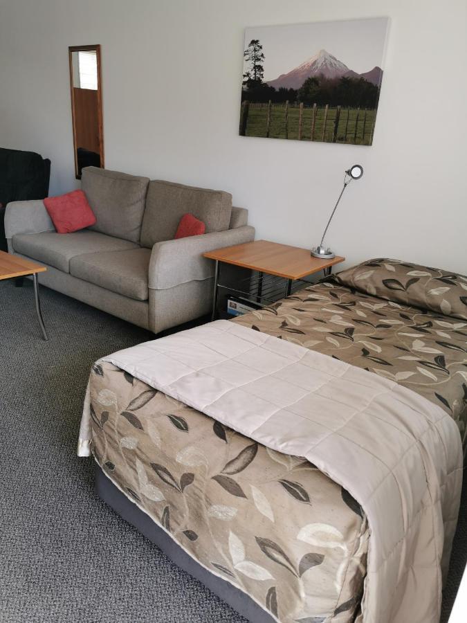 Bks Egmont Motor Lodge New Plymouth Buitenkant foto