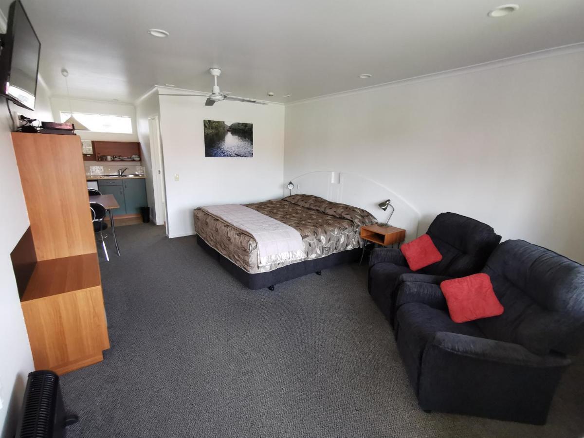 Bks Egmont Motor Lodge New Plymouth Buitenkant foto