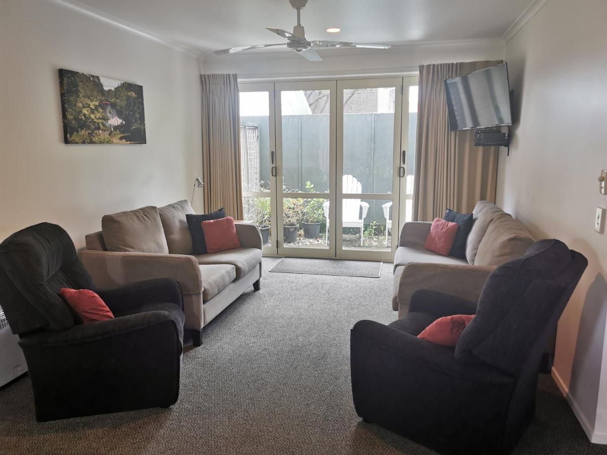 Bks Egmont Motor Lodge New Plymouth Buitenkant foto