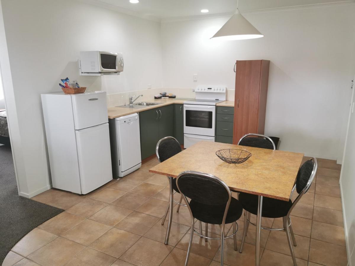 Bks Egmont Motor Lodge New Plymouth Buitenkant foto