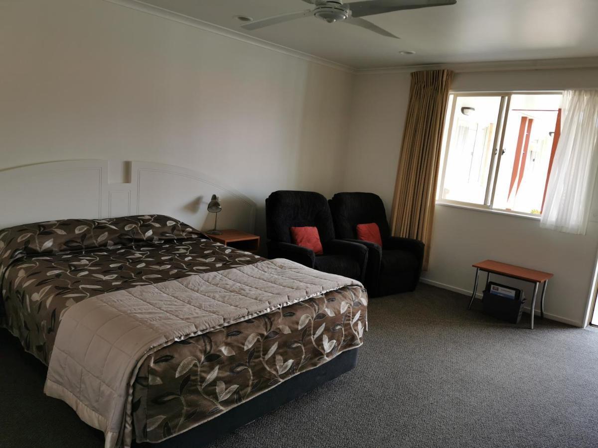 Bks Egmont Motor Lodge New Plymouth Buitenkant foto